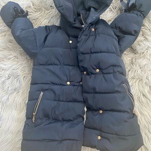 A very nice and warm girl jacket. Worn only a few times